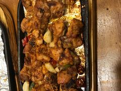 -老东镇啤酒屋海鲜加工·蒸汽海鲜·海鲜烧烤(台东店)