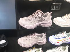-李宁(苏州中心店)