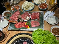-炼火烤肉店
