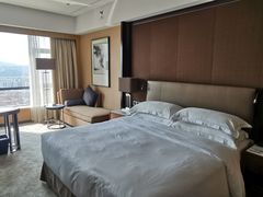 -中山利和希尔顿酒店