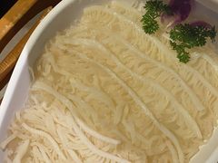 -佰人王串串香火锅(洋珠巷店)