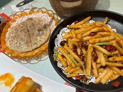 -刘胖子家常菜·蹄花焖藕(江汉路总店)
