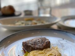 盐烤菲力牛排配鸭肝酱-Fiume福弥意大利餐厅