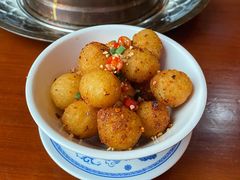 孜然小土豆-炉小二铜锅牛蛙•川湘菜(三里屯店)
