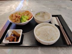 -璞臻汽锅餐厅(南京东路店)
