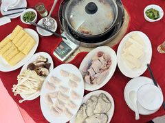 -花苑美食横琴生蚝火锅(拱北粤华路店)