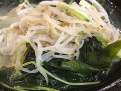 -丽虹云南过桥米线(兴工街店)