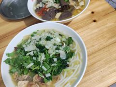 -文山荷鲜居(翠湖店)