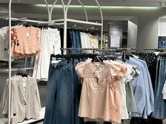 -H&M(华润万象城店)