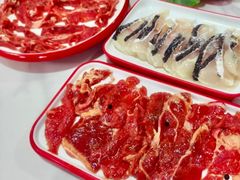 -毛辣果·贵州红酸汤牛肉火锅(西单店)