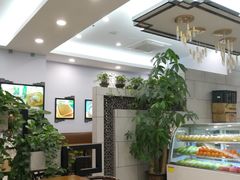 大堂-爱乐信甜品(石湾店)