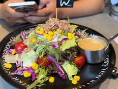 -W COLLECTIVE  DESSERT SHOP
