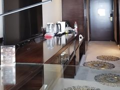 -上海静安昆仑大酒店