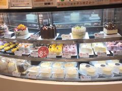 面包甜点陈列柜-BreadTalk面包新语·烘焙蛋糕(领展购物广场店)