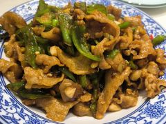 辣椒炒肉-回家吃饭·地道南昌菜(建德观总店)