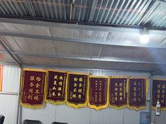 -泊安飞浦东物流大道停车场