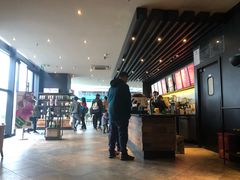 -星巴克臻选(上海长风大悦城店)