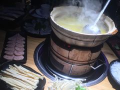 -捞围鲜·港式打边炉(海阳路店)