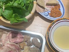 -洱火云南酸菜牛肉火锅(石景山当代商城店)