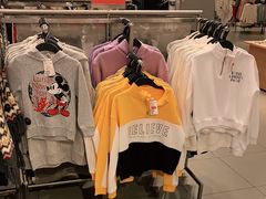 -H&M(华润万象城店)