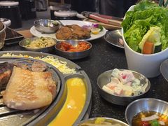 -GOGIYA·咕叽吖韩国传统烤肉店(东方新天地店)