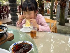 -土砂锅生态山庄·非遗砂锅雅鱼