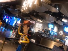 -百美汇影城(LUXE嘉里中心店)