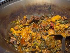 -山河屯铁锅炖(哈西站店)