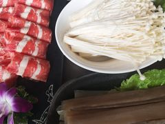 -捞神煲汤火锅(湖滨商业街店)