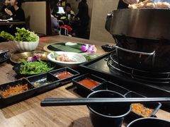 -山居屋炭火烧肉(厚街万达店)