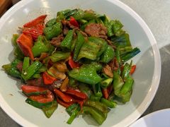 尖椒小炒肉-春盛渔府(江宁开发区店)