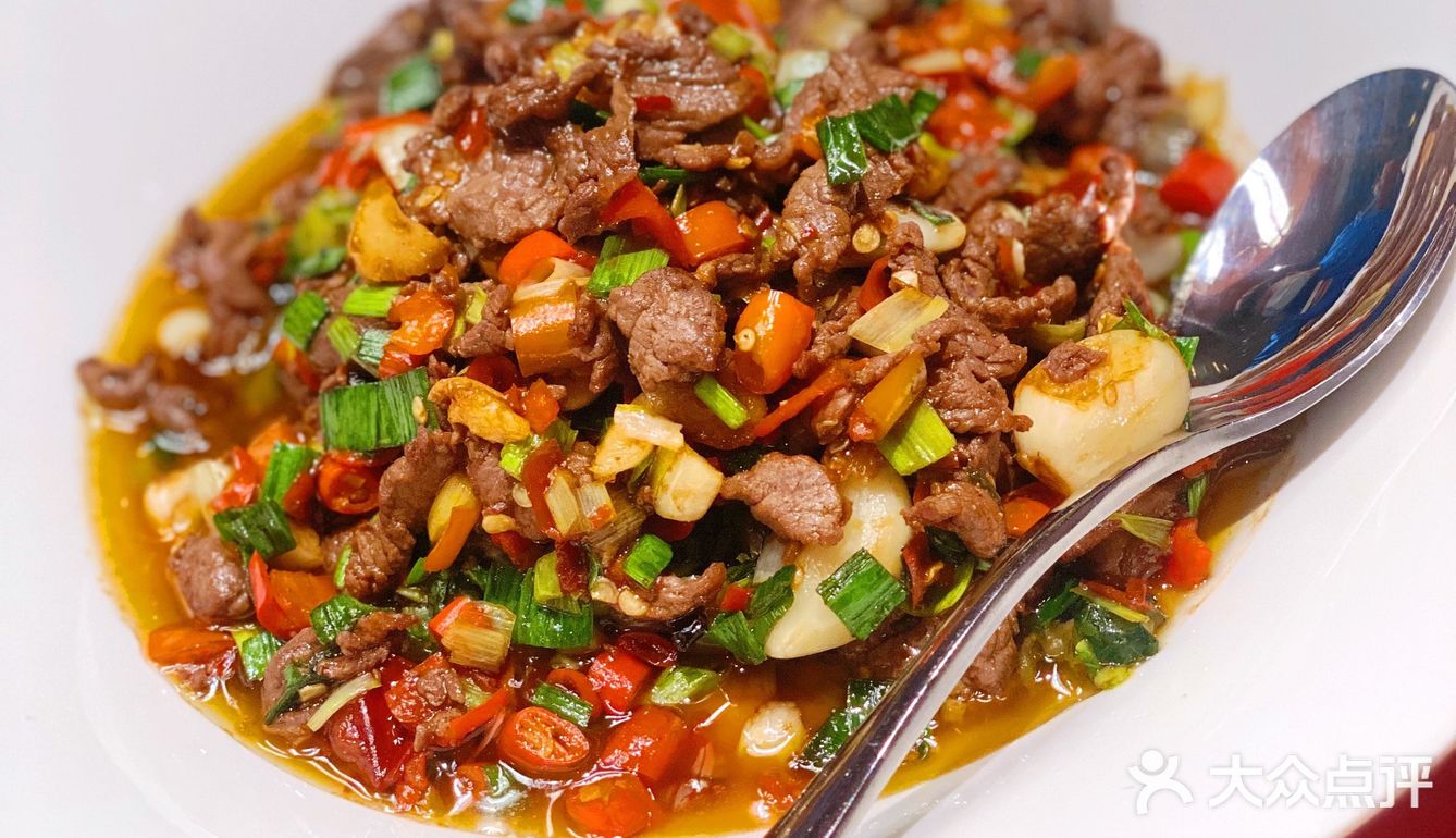 美食探店｜冬日必吃美味[爱心]许爷剁椒鱼头[爱心]