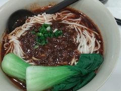 -李先生牛肉面大王(上海站南广场店)