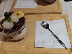 -满记甜品(优客百盛店)