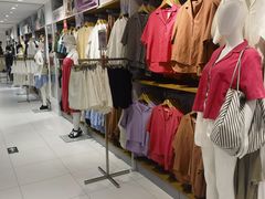 -优衣库(北京万柳华联购物中心店)