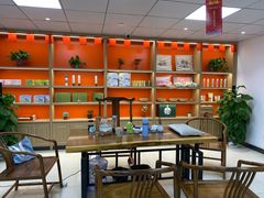 -李时珍中医馆·艾灸·推拿·针灸(佰港城馆)