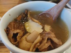 -一坐一忘云南菜(嘉里中心店)