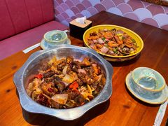 -休记光头香辣蟹干锅(绵竹店)