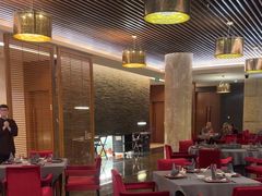 -粤尚腾香居中餐厅(首都机场希尔顿店)