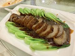 -梅龙镇酒家(南京西路总店)
