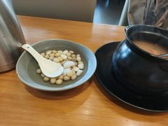-莲餐厅·湖北菜·潜江小龙虾店(愚园路店)