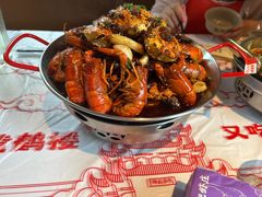 -肥肥虾庄·金牌油焖大虾(汉街SKP店)