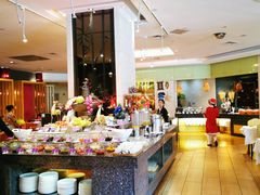 自助取餐区-圣廷苑酒店-世纪楼菲苑自助餐厅