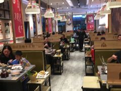 大堂-羊来顺冰煮鲜羊铁锅烀羊肉(八卦岭店)
