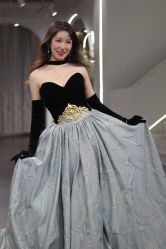 -艾米丽婚纱礼服