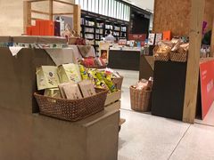-诚品(信义店)