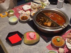 -一绪に寿喜烧(虹悦城店)