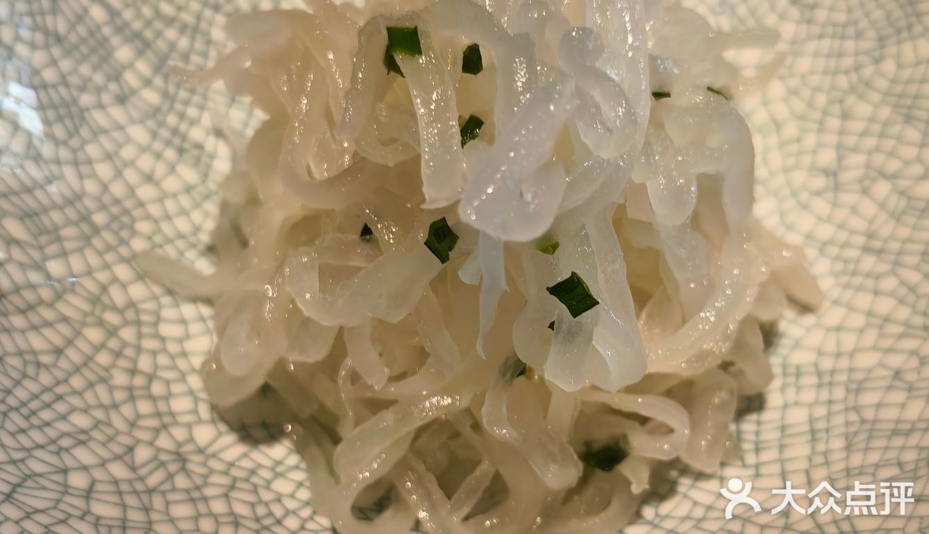 周末美食探店，上海商城厢房吃顿本帮菜