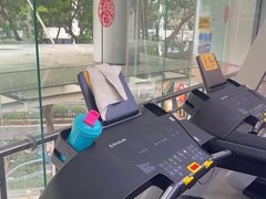 -超鹿运动(达信大厦店)