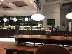 自助取餐区-EVERNAKED裸蛋糕(SOHO天山店)